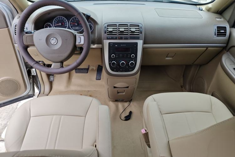 Used Buick GL8 2014 2.4L Classic Edition Center Console