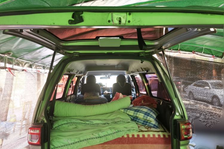 Used FORTHING Lingzhi 2020 M5L 1.6L Base Model 7 Seats