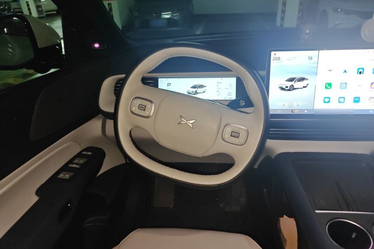 Used XPeng G6 2023 580 Long-Range Pro Steering Wheel