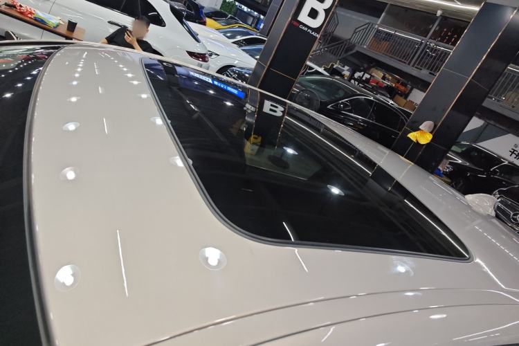 Used BMW 5 Series 2018 525Li Luxury Package Roof