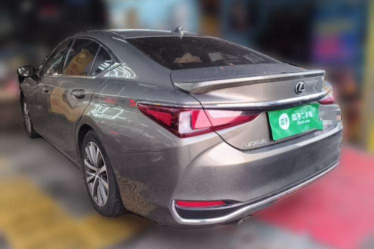 Used Lexus ES 2020 200 Excellence Edition
