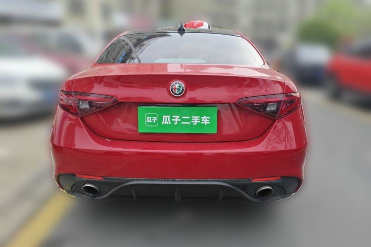 Used Alfa Romeo Giulia 2017 2.0T 200HP Luxury Edition