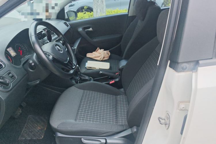 Used Volkswagen Polo 2016 1.6L Automatic Comfort Model Left Front Seat