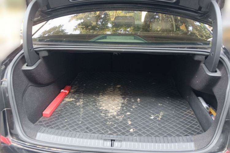 Used Volkswagen Passat New Energy 2019 430 PHEV Hybrid Elite Edition Trunk