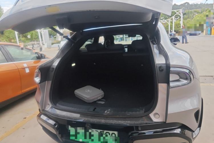 Used Xiaomi Auto YU7 2025 Ultra-Long Range Rear-Wheel Drive Version Trunk