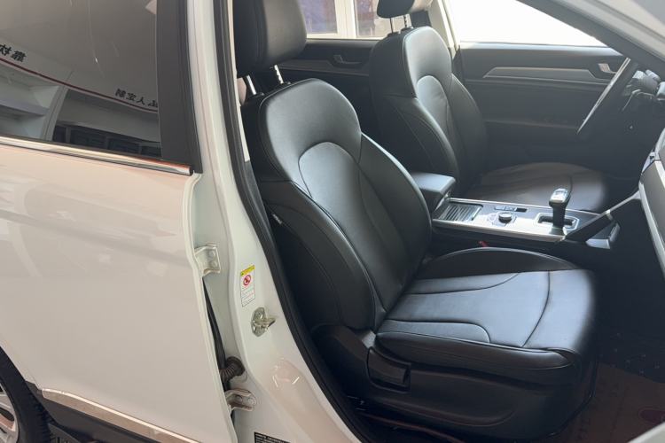 Used Haval H6 2019 Sport Edition 1.5T Automatic Two-Wheel Drive Elite Model China VI Right Front Seat