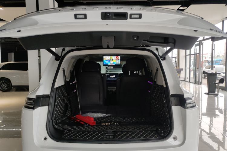 Used Leapmotor C16 2024 Range-Extended 200 Luxury Edition