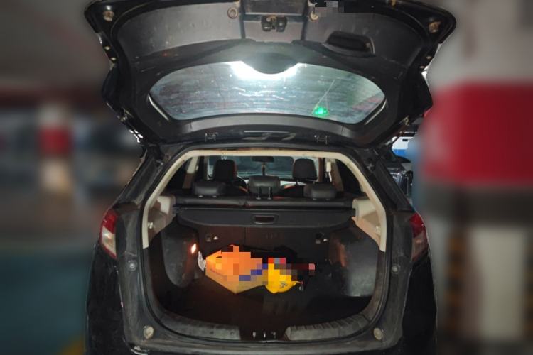 Used GAC Trumpchi GS5 2013 2.0L Manual Two-Wheel Drive Special Edition in Light Interior
