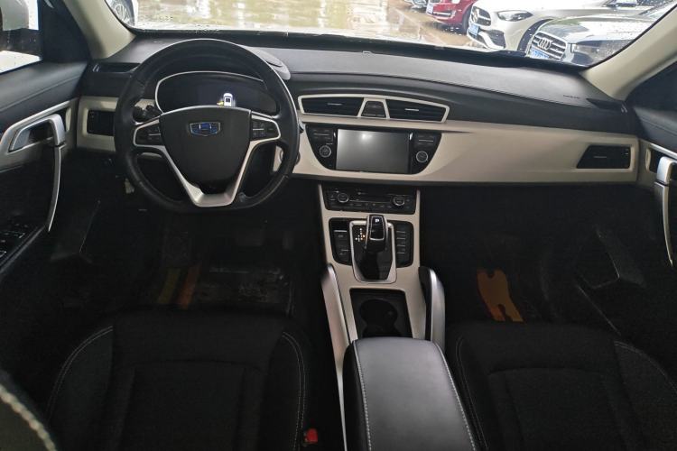 Used Geely Auto Emgrand X7 Sport 2020 1.8TD DCT Two-Wheel Drive Smart Connect 4G-Enabled Version
