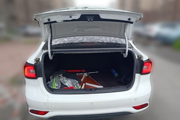 Used Roewe i5 2020 1.5L Automatic 4G Connect Luxury Flagship Edition