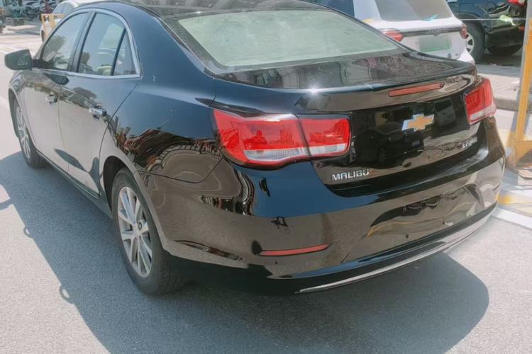 Used Chevrolet Malibu 2017 1.5T Automatic Luxury Edition Exterior 5