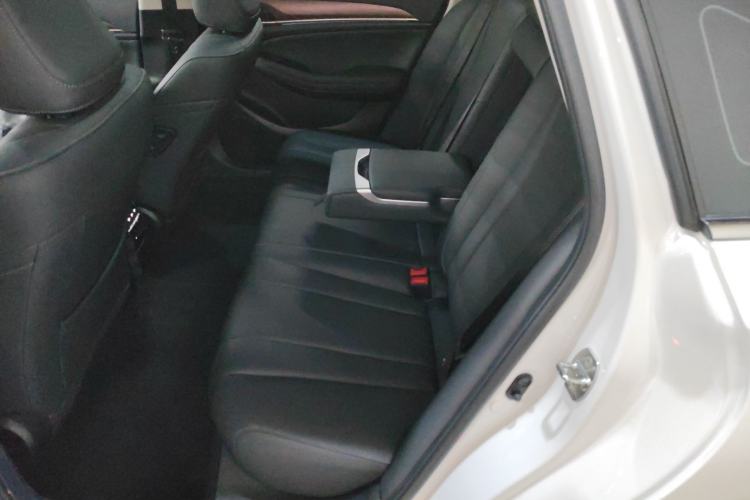 Used GAC Trumpchi GA6 2019 270T Automatic Prestige Edition Left Rear Seat