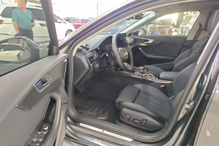 Used Audi A4L 2020 40 TFSI Luxury Dynamic Model