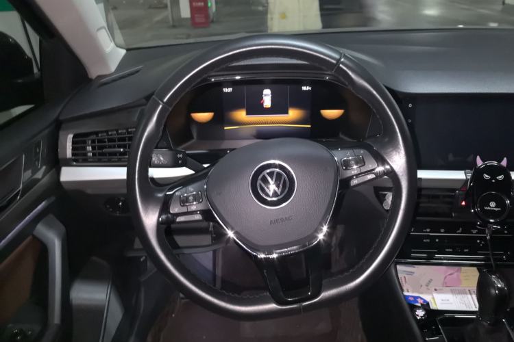 Used Volkswagen Lavida 2022 280TSI DSG Luxury Edition Steering Wheel