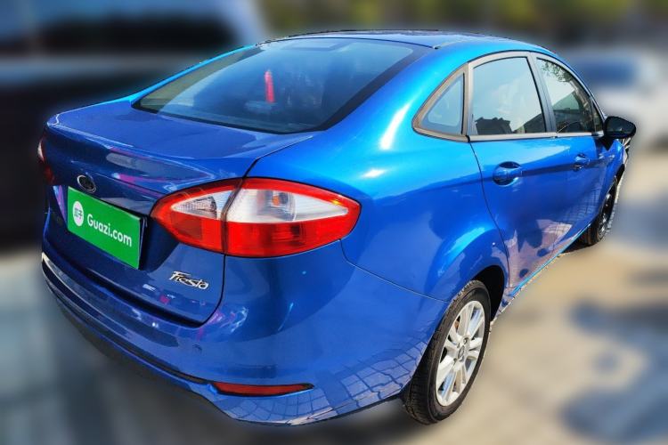 Used Ford Fiesta 2013 Sedan 1.5L Automatic Fashion Edition