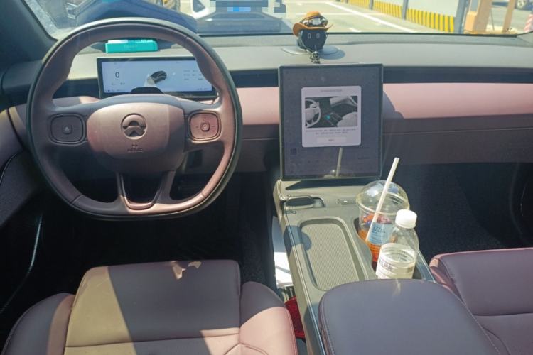 Used Nio ET5T 2024 75kWh Touring Interior 2