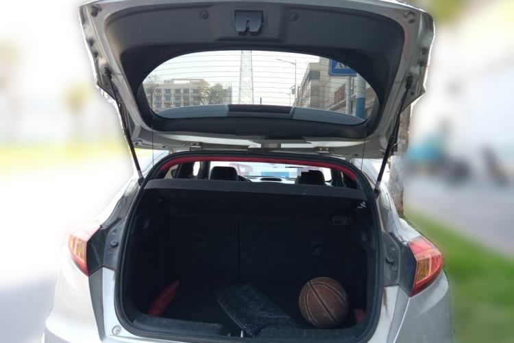 Used Changan Eado 2015 1.6L Manual Junku Model China V Standard
