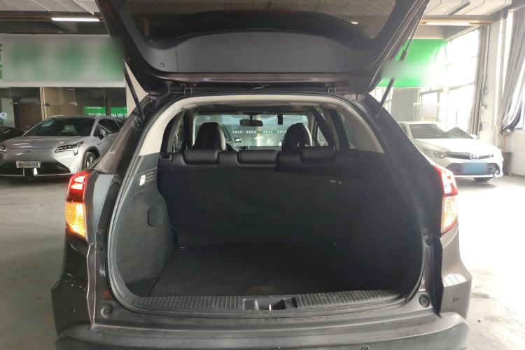 Used Honda Vezel 2019 220 TURBO CVT Luxury Edition China VI