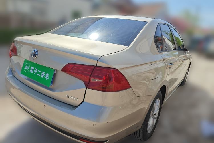 Used Volkswagen Bora 2016 1.6L Manual Fashion Edition Rear Right 45 Deg