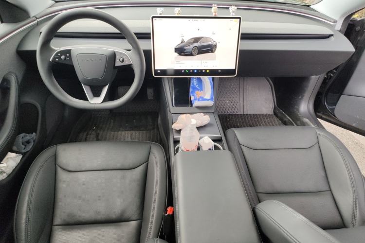 Used Tesla Model 3 2023 Rear-Wheel-Drive Version Center Console