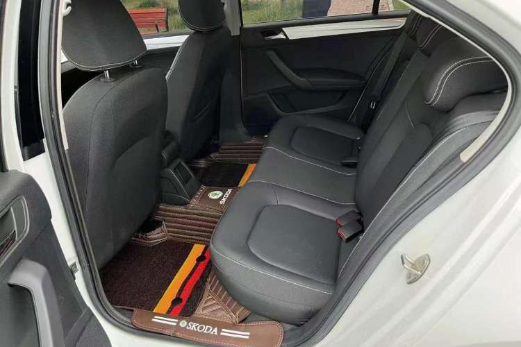 Used Skoda Rapid 2020 1.5L Automatic Comfort Edition
