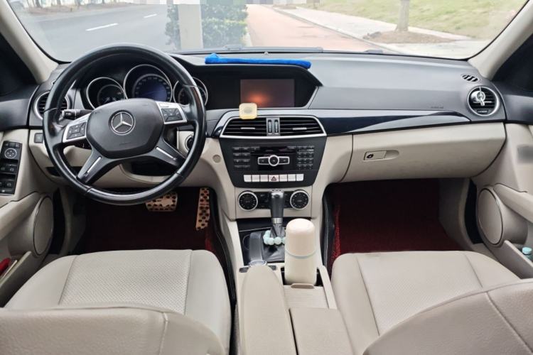 Used Mercedes-Benz C-Class 2013 C 180 Classic Grand Edition
