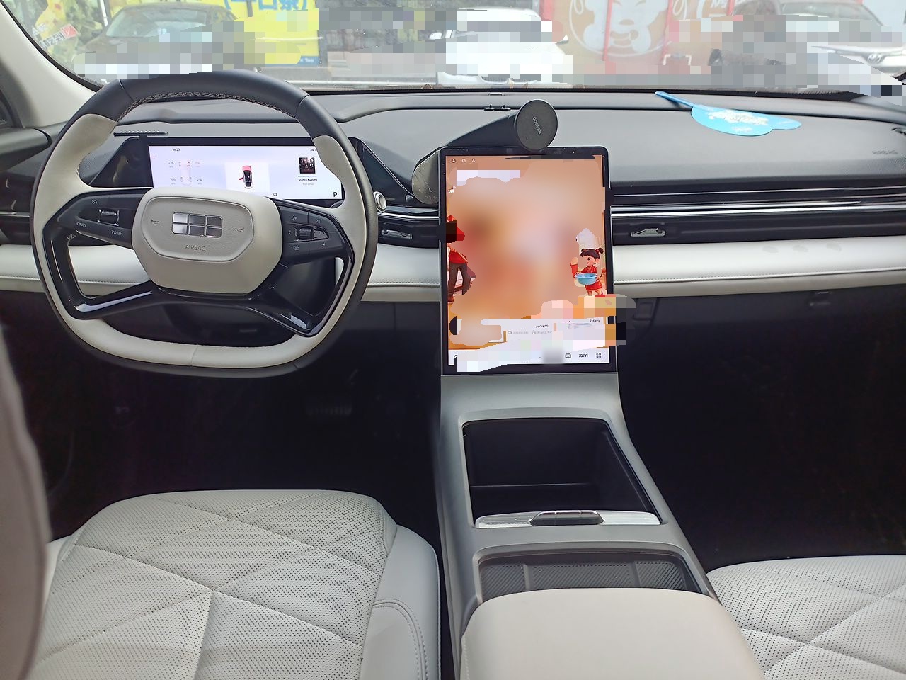 Geely Galaxy L6 2023 125km MAX — снимка 6