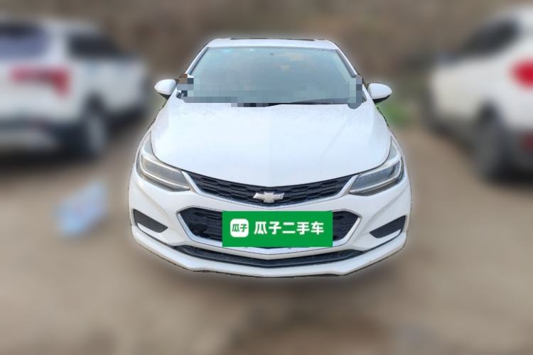 Used Chevrolet Cruze 2018 320 Automatic Pioneer Sunroof Edition
