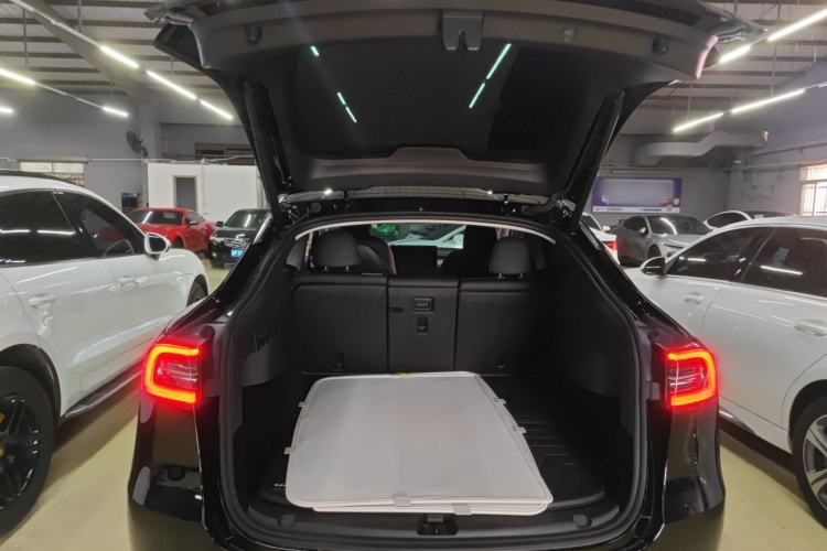 Used Tesla Model Y 2023 Rear-Wheel-Drive Version