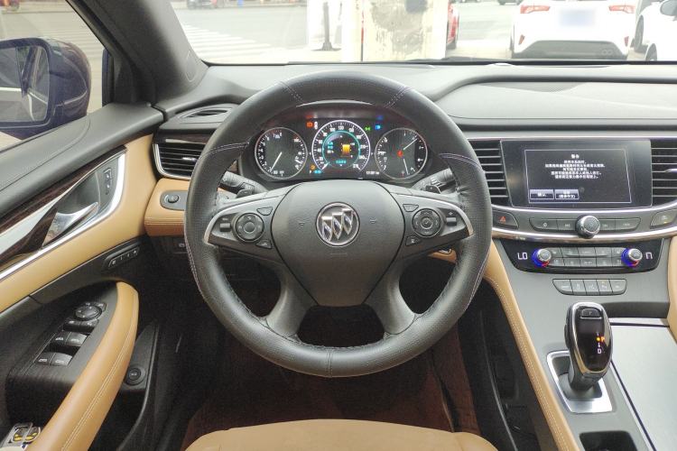 Used Buick LaCrosse 2018 28T Luxury Model
