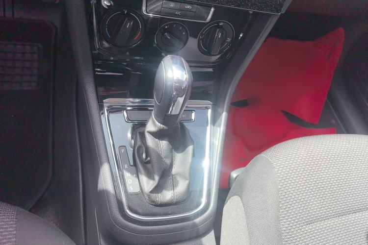 Used Volkswagen Bora 2019 Facelift Bora·Legend 1.5L Automatic Fashion Edition China VI Standard
