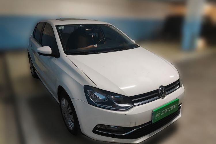 Used Volkswagen Polo 2016 1.6L Automatic Comfort Model