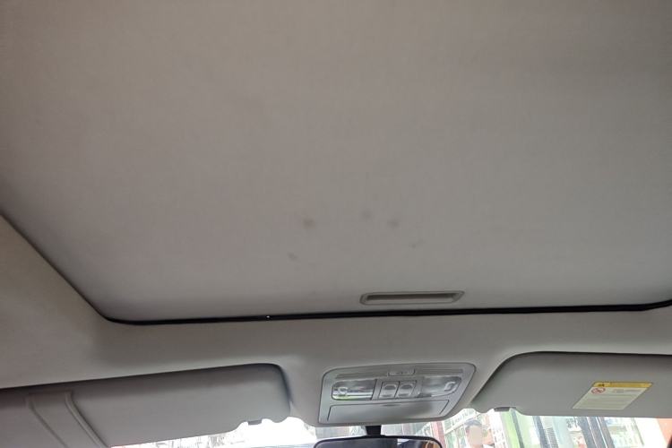 Used Geely Auto GX7 2013 2.0L Automatic Prestige Edition Headliner