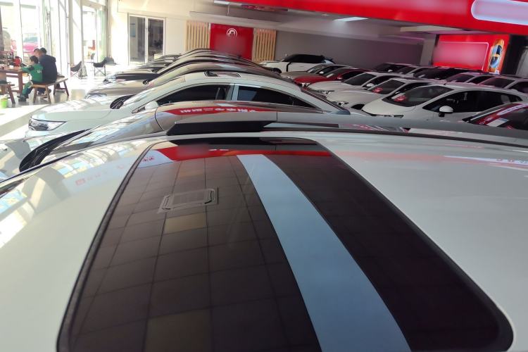 Used Toyota RAV4 2015 2.0L CVT Two-Wheel Drive Fashion Edition
