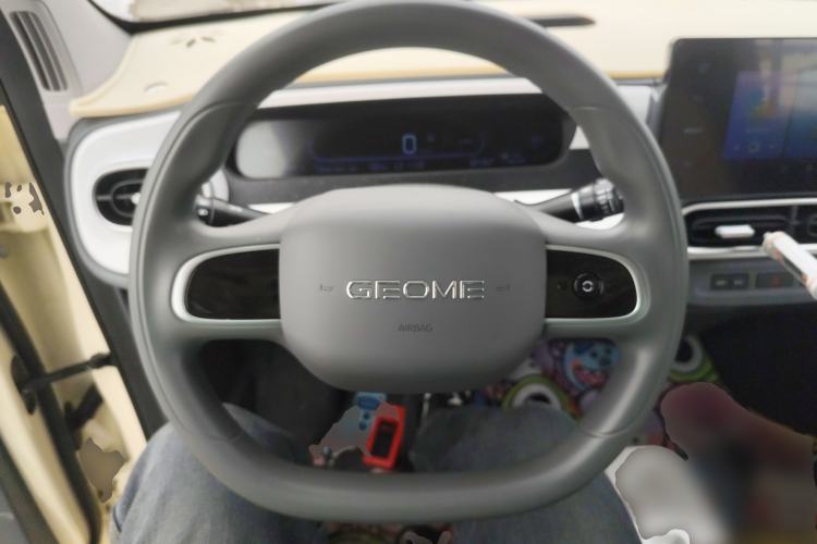 Used Geely Galaxy Panda 2025 210 km – Yuanqi Bear

