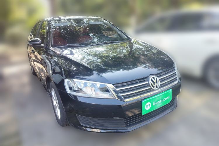 Used Volkswagen Lavida 2013 Revised Classic 1.6L Automatic Fashion Edition Front Right 45 Deg