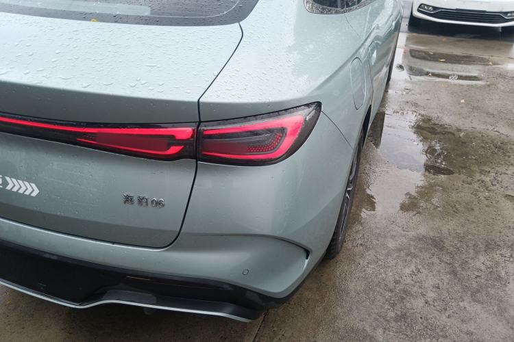 Used BYD Seal 06 New Energy 2024 DM-i 80KM Prestige Model Exterior 3