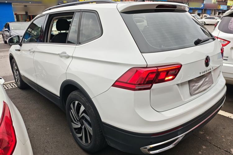 Used Volkswagen Tiguan L 2023 330TSI Automatic Two-Wheel Drive Comfort Edition Rear Left 45 Deg