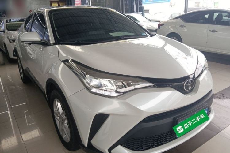 Used Toyota C-HR 2022 2.0L Comfort Edition Front Right 45 Deg