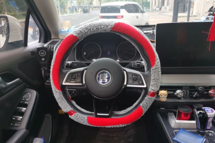 Used BYD Tang 2018 2.0T Automatic SmartConnect Prestige 7-Seater China V Standard Steering Wheel