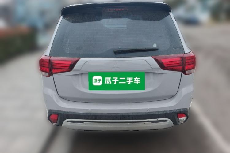 Used Mitsubishi Outlander 2020 2.0L Two-Wheel Drive Enjoyment Version 5 Seats