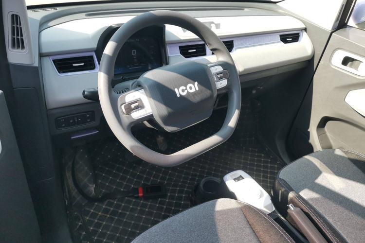 Used Chery New Energy QQ Ice Cream 2022 170km Sundae Phosphate Lithium-Ion