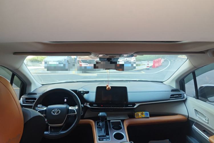 Used Toyota SIENNA 2021 2.5L Hybrid Comfort Edition