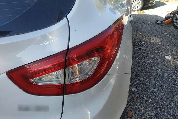 Used Hyundai ix35 2015 2.0L Automatic 2WD Smart Version China V Standard Exterior 6