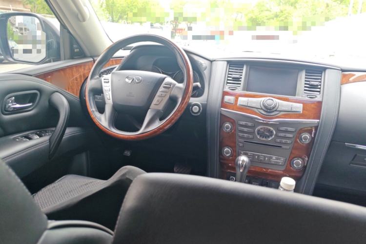 Used Infiniti QX80 2016 5.6L 4WD
