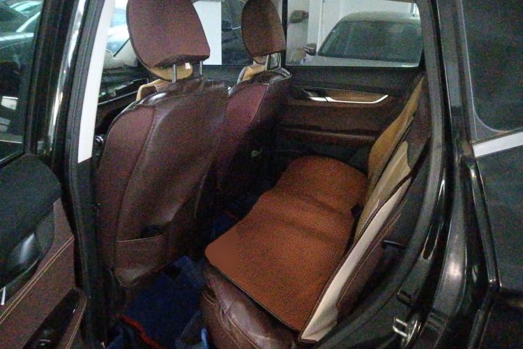 Used Hanteng X5 2019 MAX 1.5T CVT Luxury 7-Seater Left Rear Seat