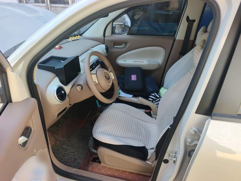 Used Wuling Hongguang MINIEV 2025 Four-Door Version Advanced Edition — 11