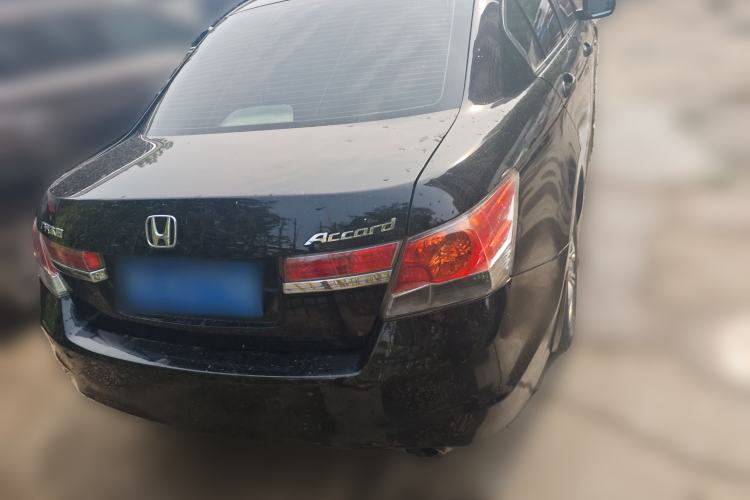 Used Honda Accord 2012 2.0L SE
