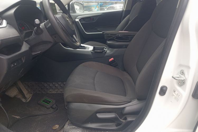 Used Toyota RAV4 2023 2.0L CVT Two-Wheel Drive Urban Edition
