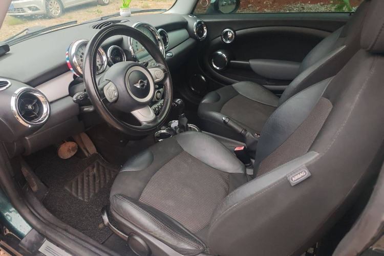 Used MINI 2010 1.6L COOPER Cheer
